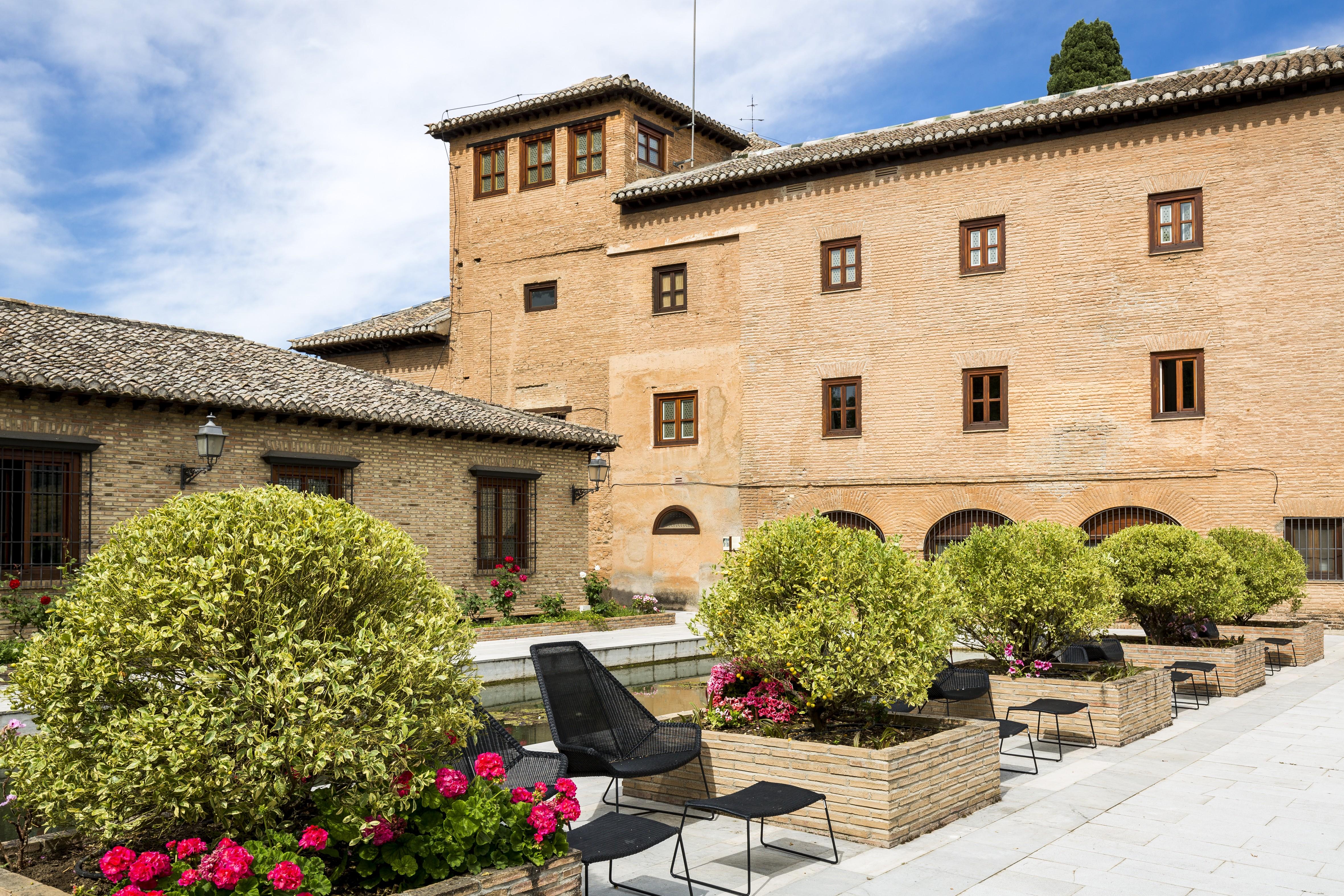 Parador De Granada Exteriör bild
