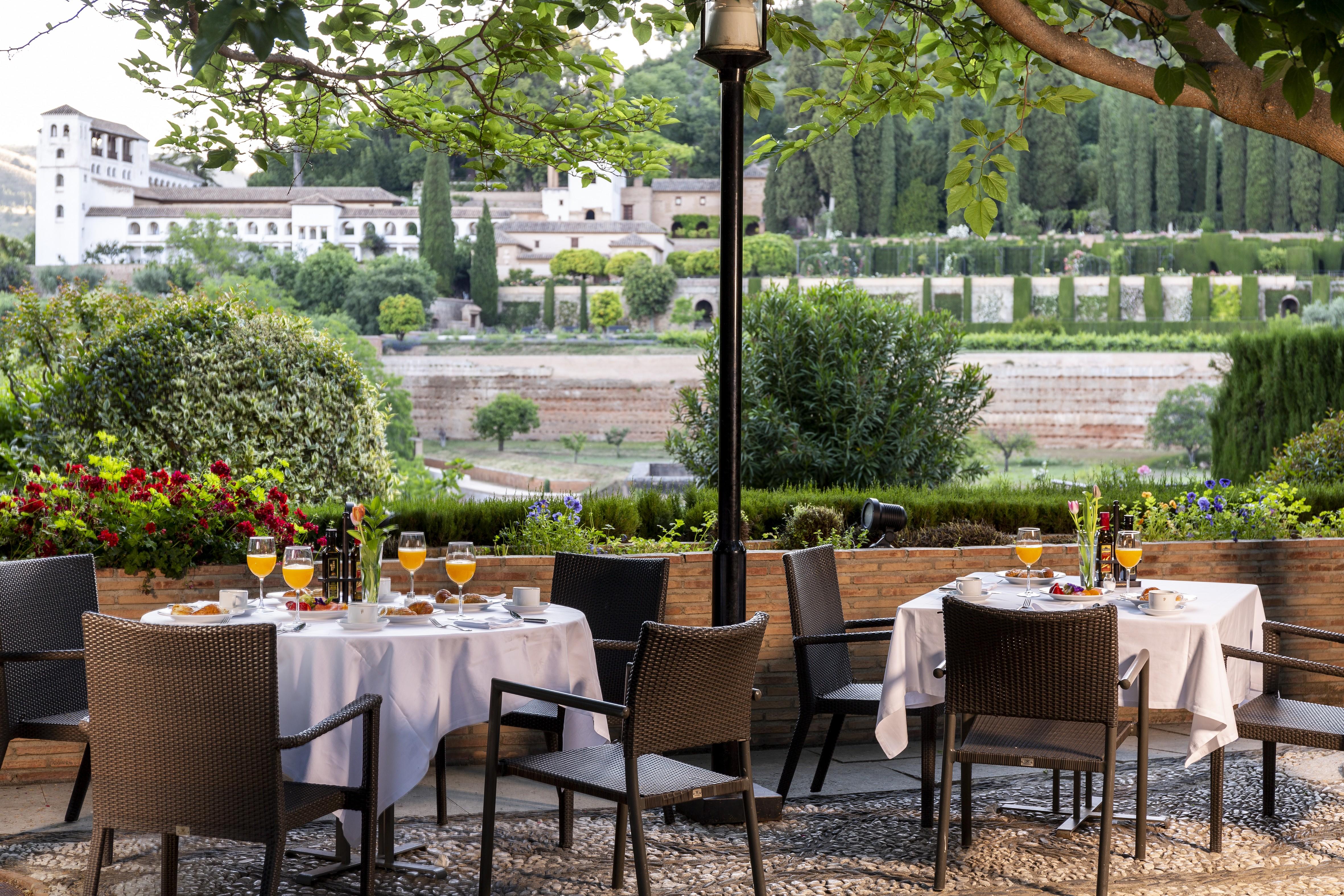 Parador De Granada Exteriör bild