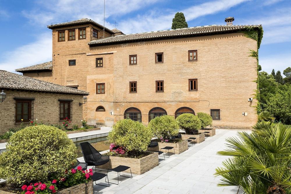 Parador De Granada Exteriör bild