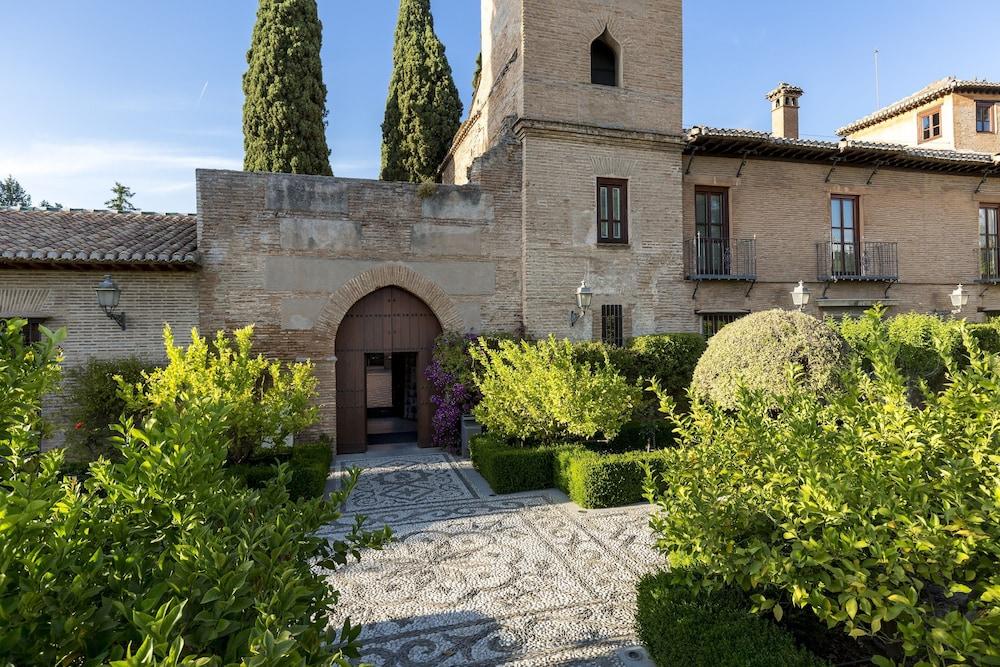 Parador De Granada Exteriör bild
