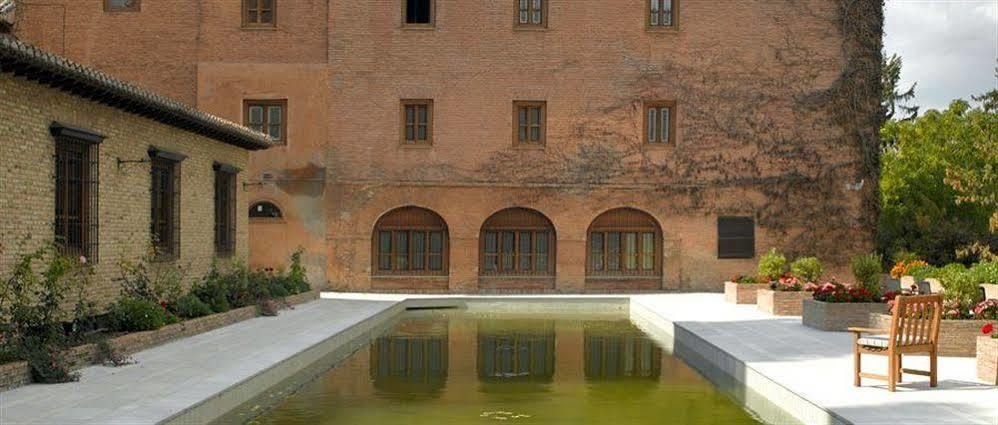 Parador De Granada Exteriör bild
