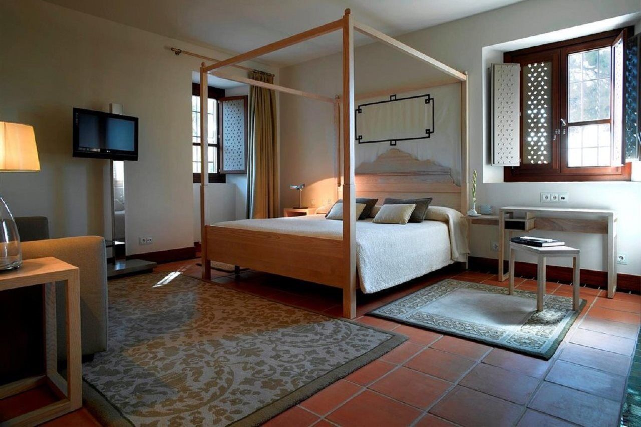 Parador De Granada Exteriör bild